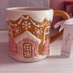 Gingerbread mug really cute!